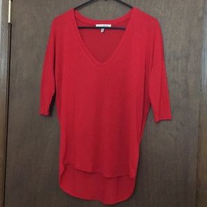 V-neck tee